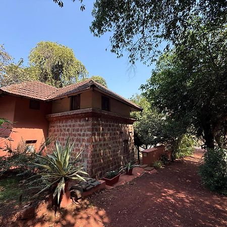 Lar Amorosa Boutique Hotel - Goa Calangute Buitenkant foto