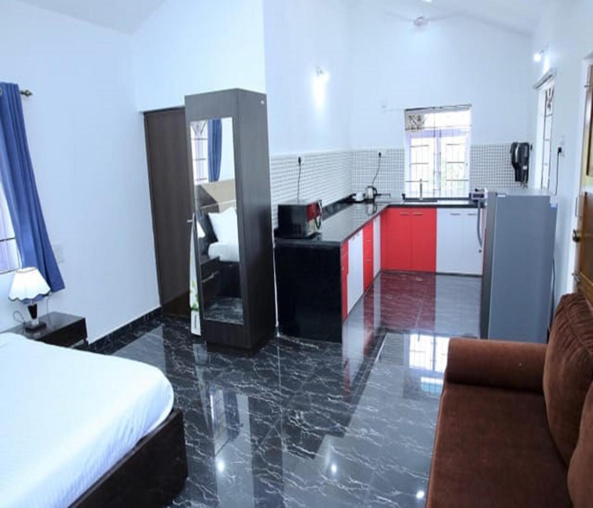 Lar Amorosa Boutique Hotel - Goa Calangute Buitenkant foto