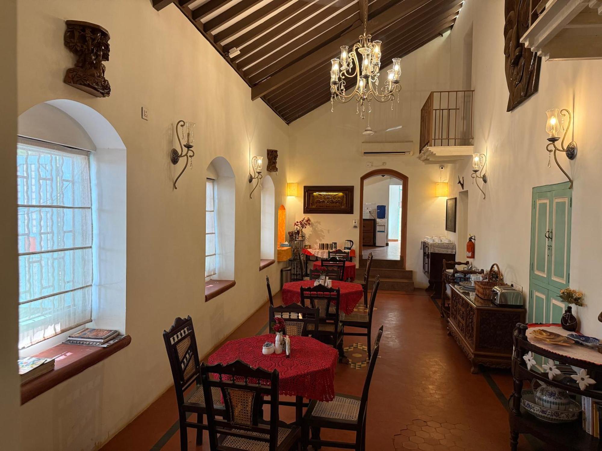 Lar Amorosa Boutique Hotel - Goa Calangute Buitenkant foto