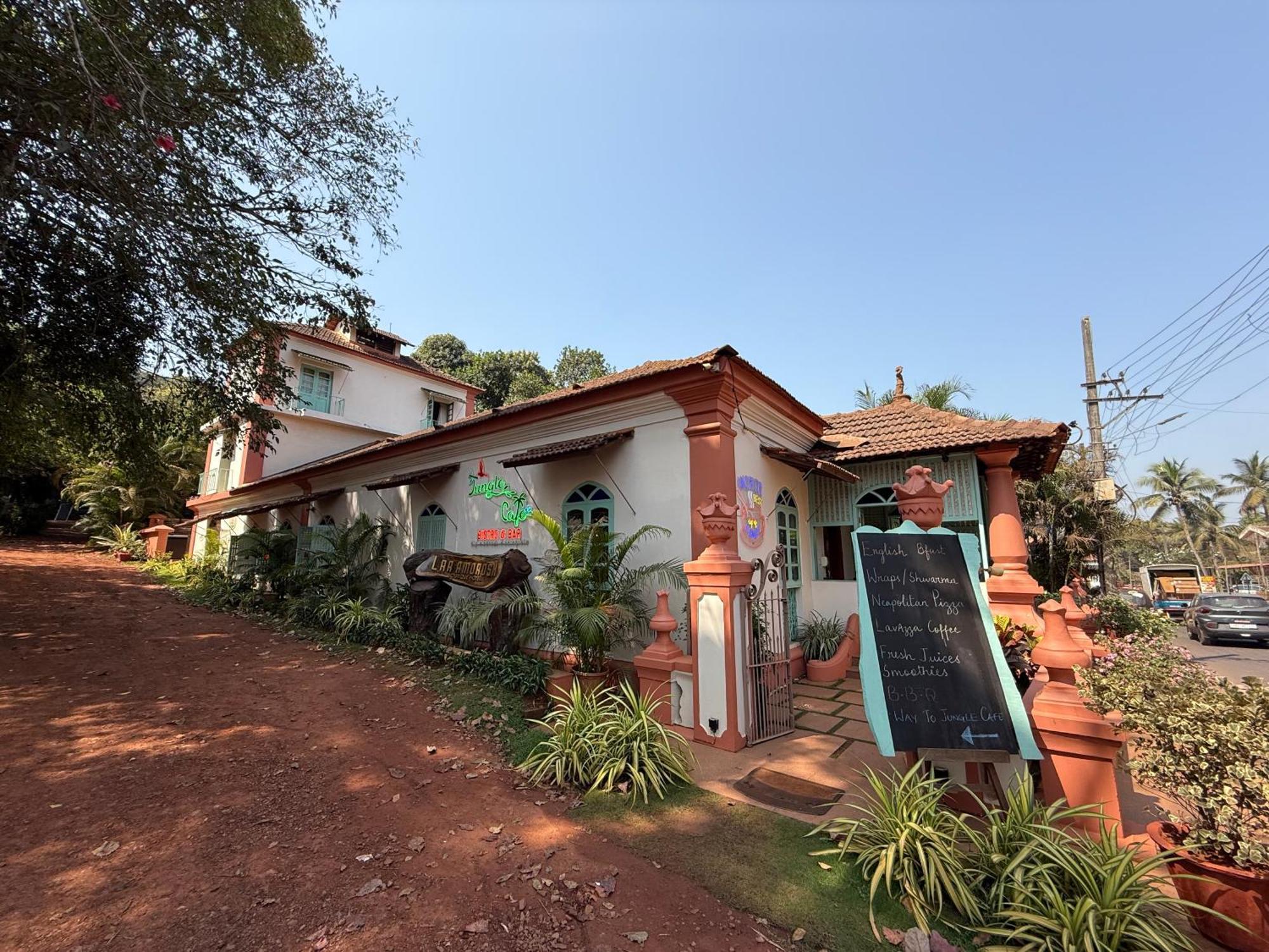 Lar Amorosa Boutique Hotel - Goa Calangute Buitenkant foto