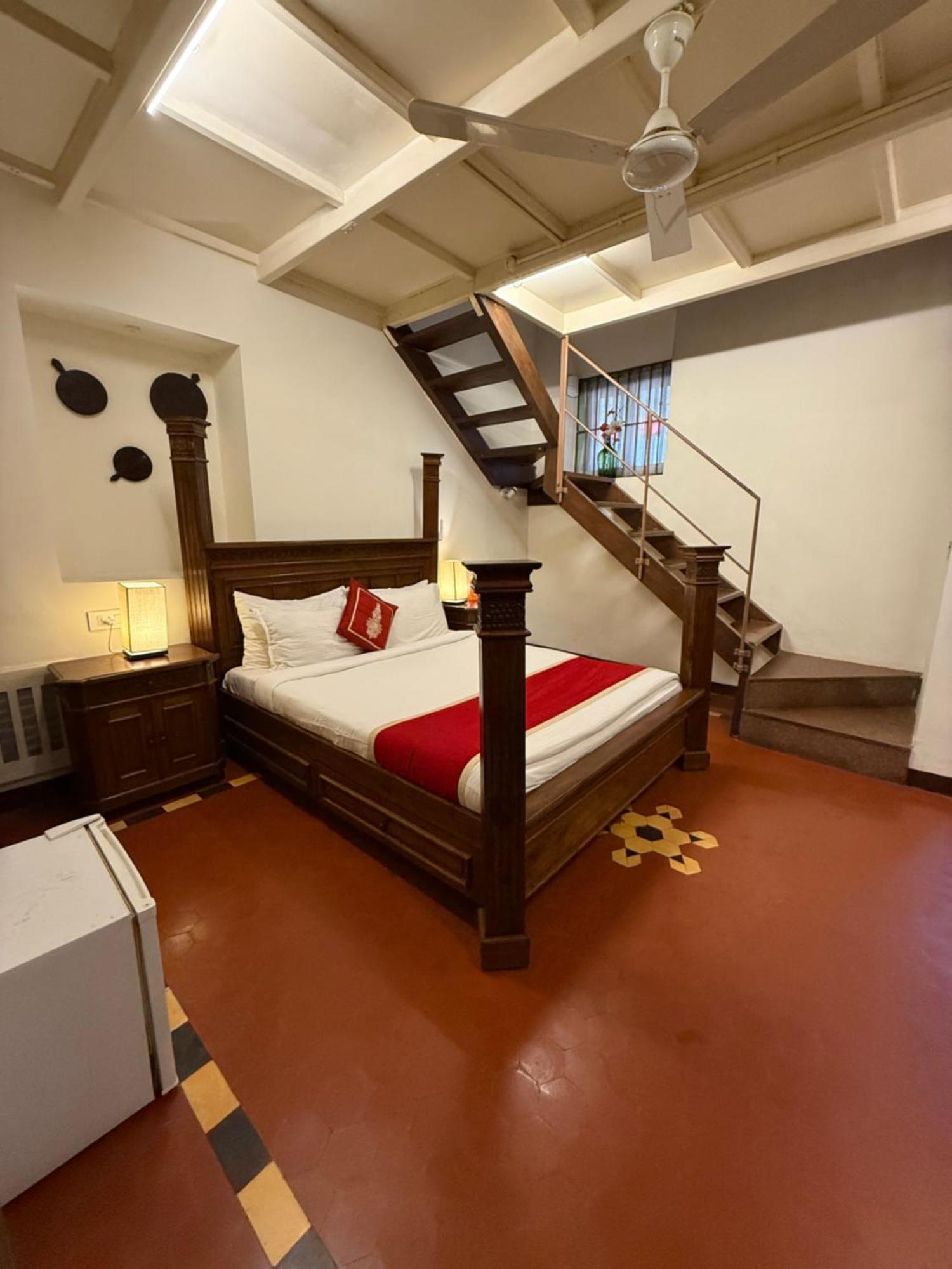 Lar Amorosa Boutique Hotel - Goa Calangute Buitenkant foto