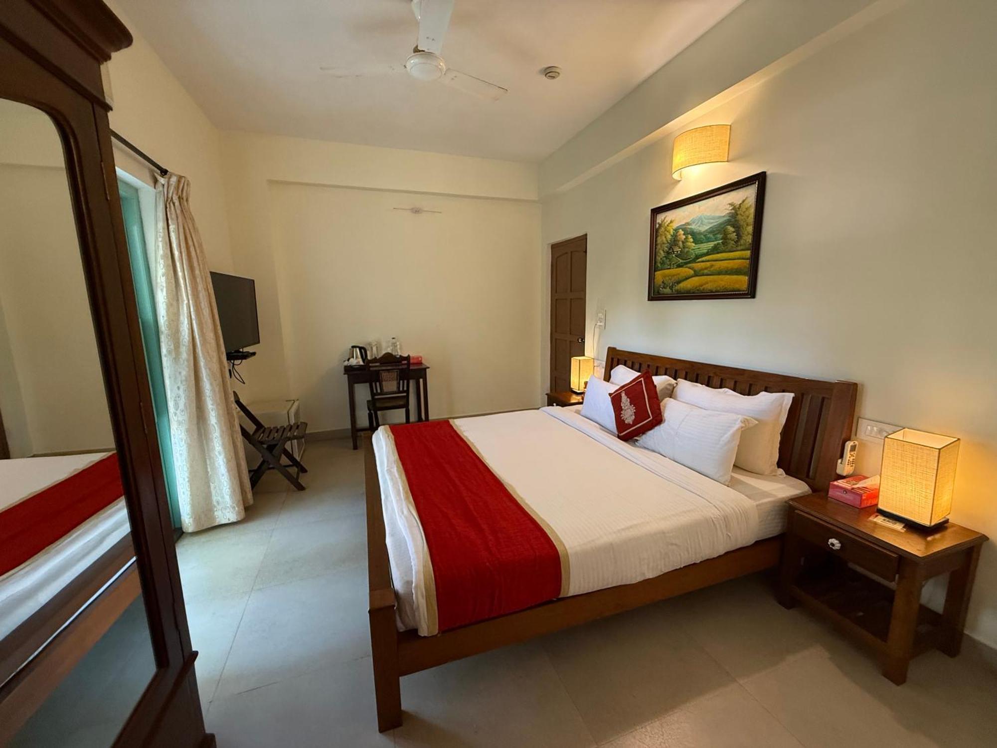 Lar Amorosa Boutique Hotel - Goa Calangute Buitenkant foto
