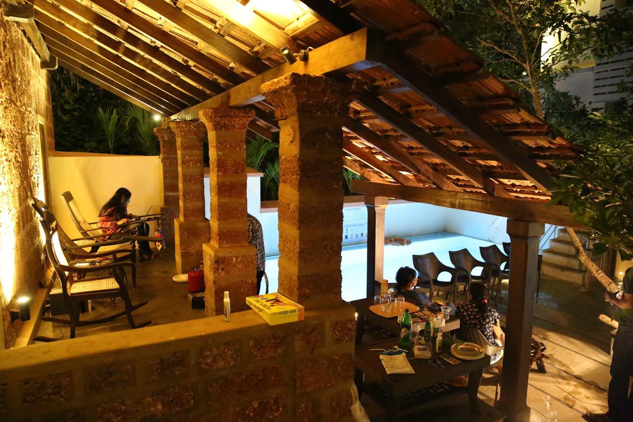Lar Amorosa Boutique Hotel - Goa Calangute Buitenkant foto